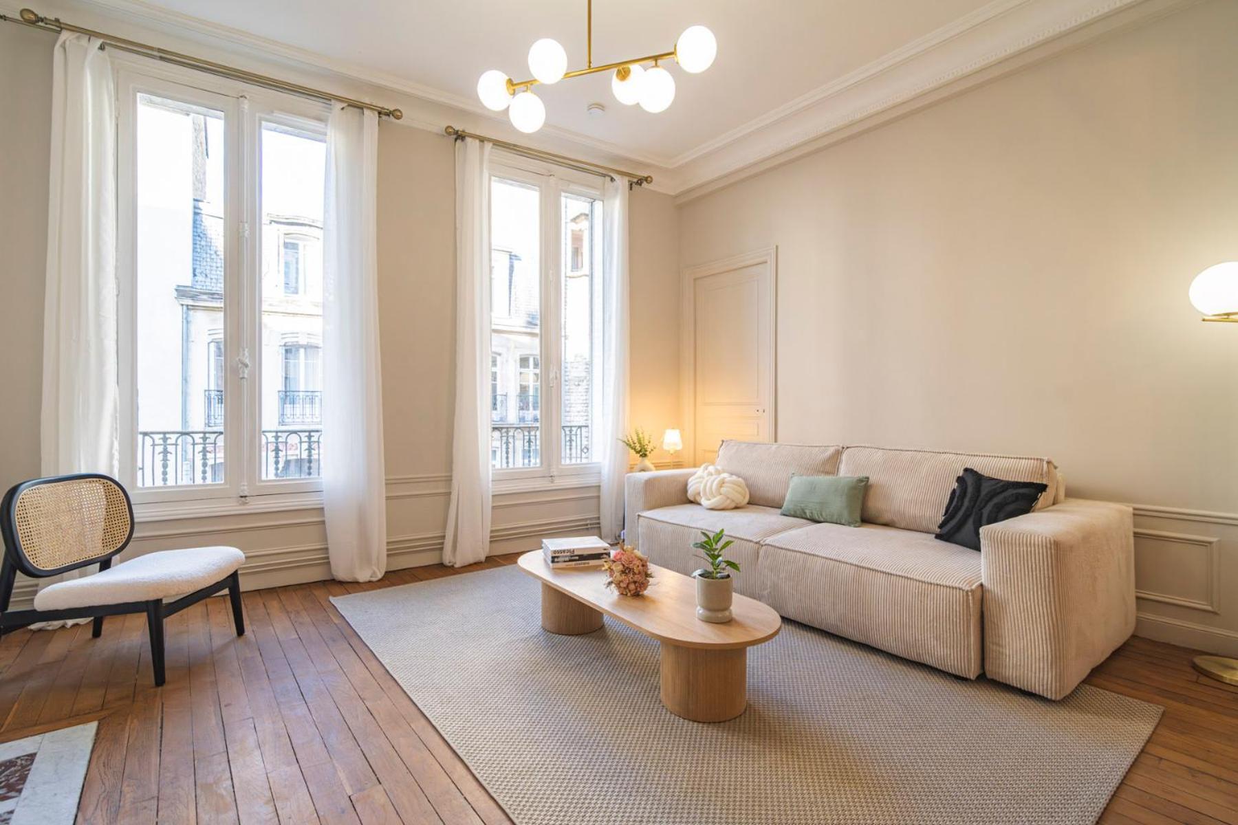 Champagne Central - Exceptionnel 3 Chambres 랭스 외부 사진